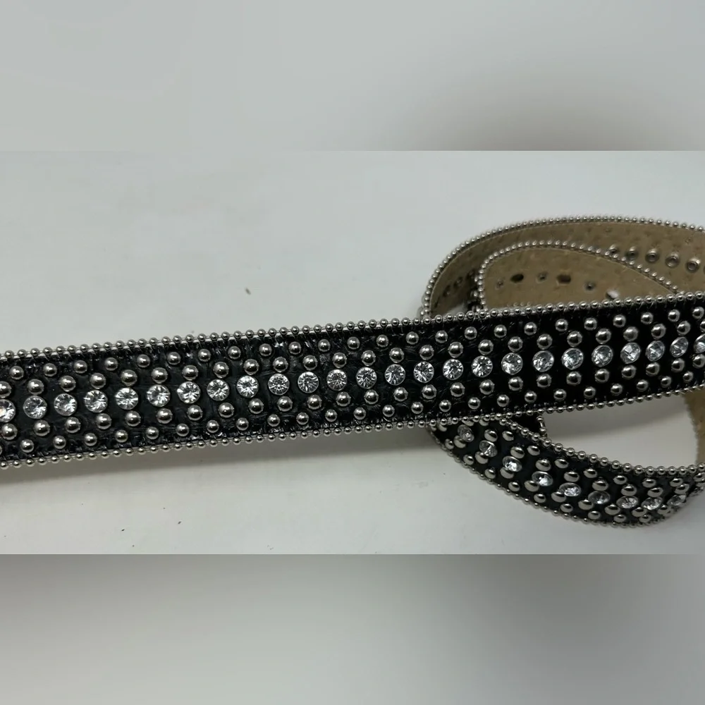 Guess‎ Women’s Western Rhinestone Studded Belt Silver Buckle Black XL - Flaw